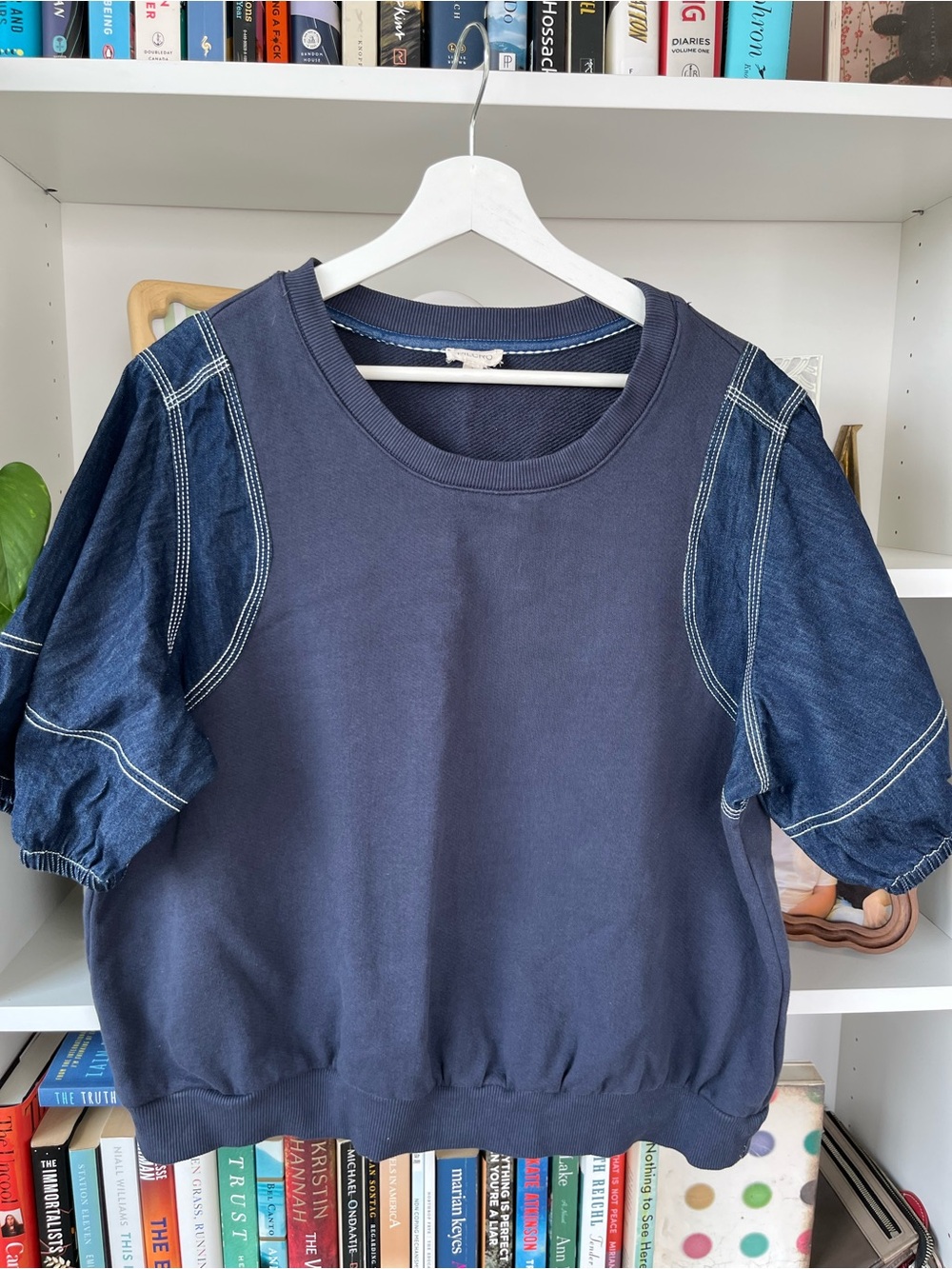 Pilcro/Anthropologie Short Sleeved Top
Denim & T Shirt Material Combo Size L